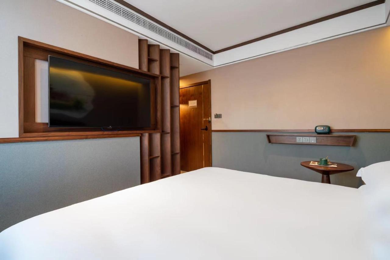 Nostalgia S Hotel Near Beijing Xidan Financial Street-Central Conservatory Of Music, Tian'Anmen Square, The Capital Museum, 10 Minutes Away From Beijing West Railway Station, Free Ice Cream, Coffee And Laundry Service Exterior photo