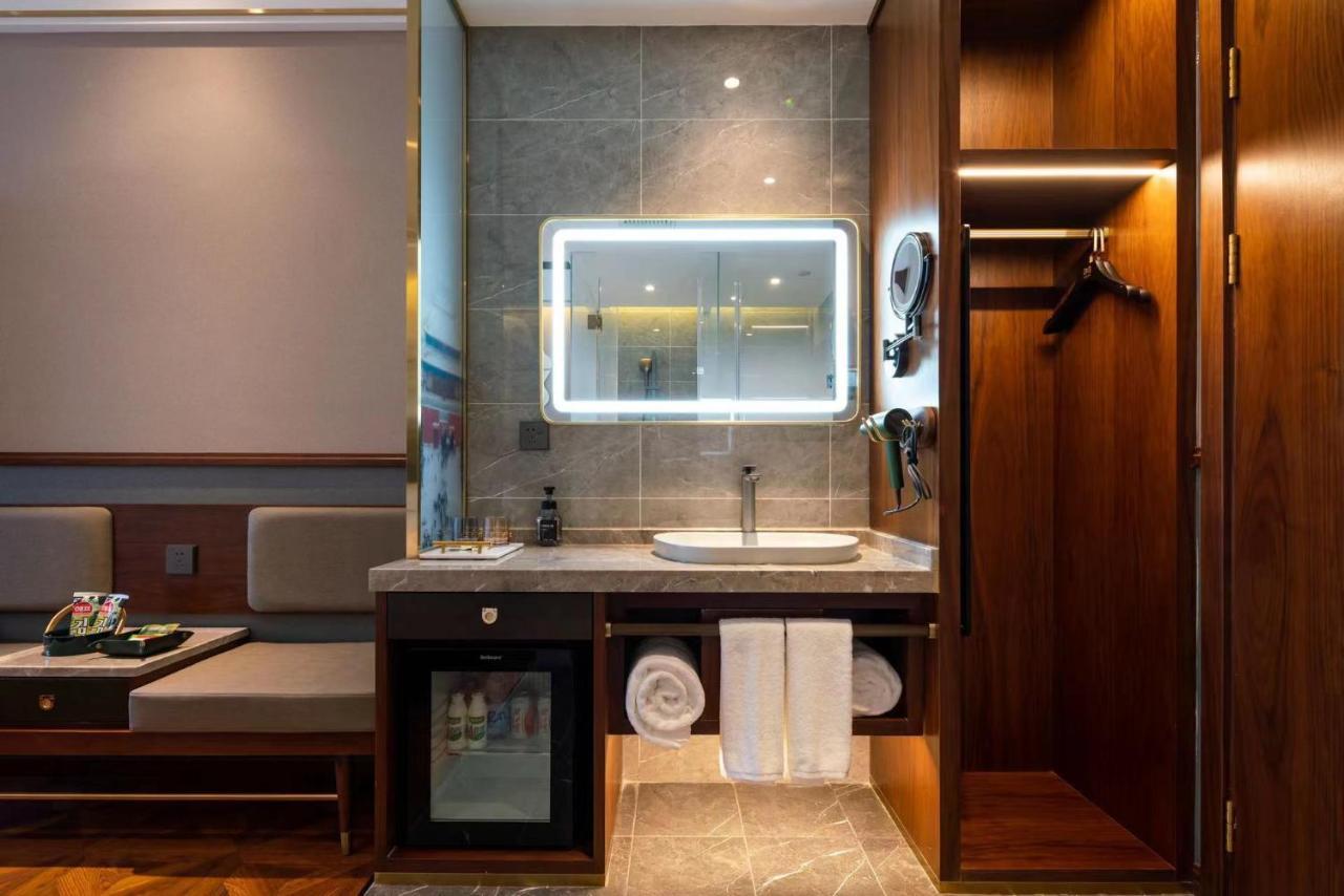 Nostalgia S Hotel Near Beijing Xidan Financial Street-Central Conservatory Of Music, Tian'Anmen Square, The Capital Museum, 10 Minutes Away From Beijing West Railway Station, Free Ice Cream, Coffee And Laundry Service Exterior photo