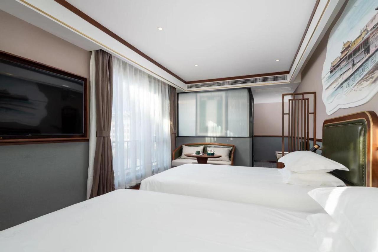 Nostalgia S Hotel Near Beijing Xidan Financial Street-Central Conservatory Of Music, Tian'Anmen Square, The Capital Museum, 10 Minutes Away From Beijing West Railway Station, Free Ice Cream, Coffee And Laundry Service Exterior photo