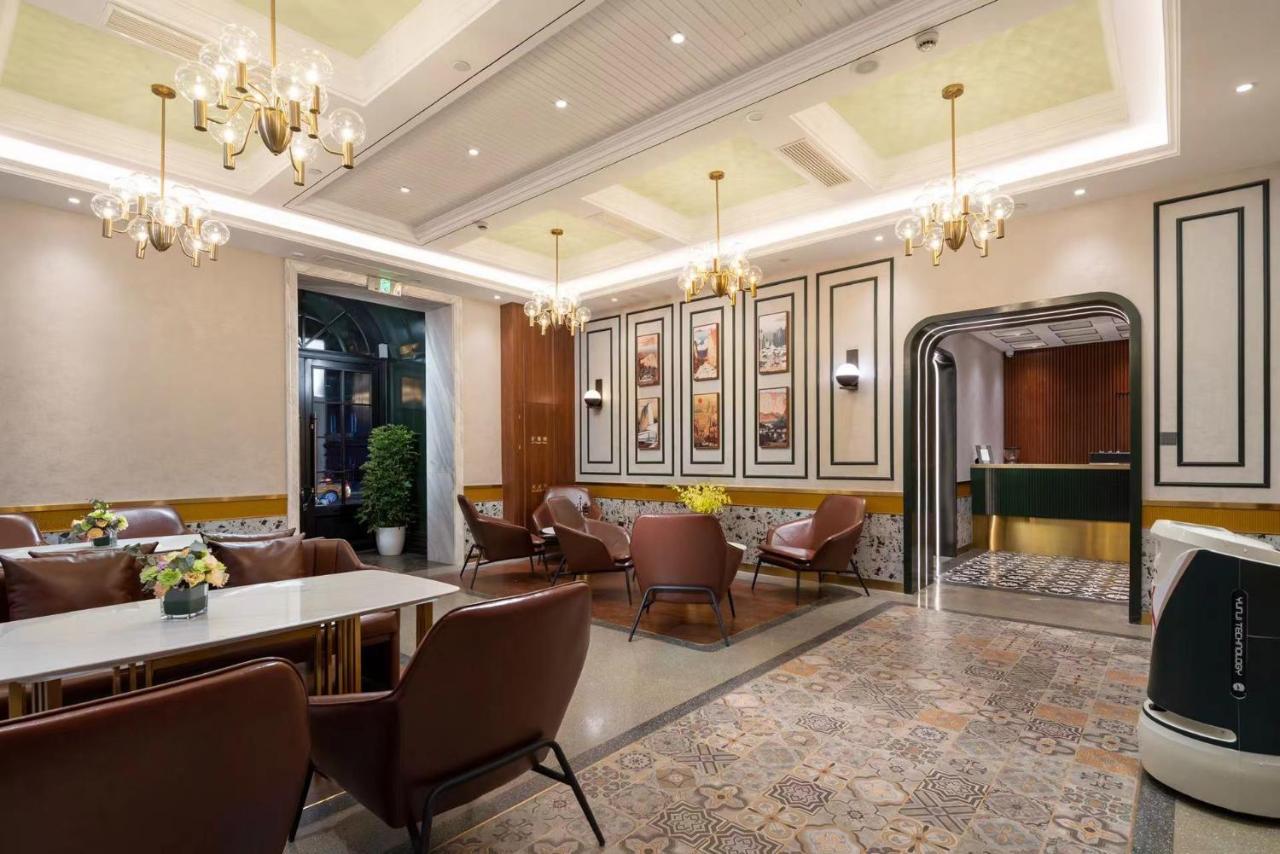 Nostalgia S Hotel Near Beijing Xidan Financial Street-Central Conservatory Of Music, Tian'Anmen Square, The Capital Museum, 10 Minutes Away From Beijing West Railway Station, Free Ice Cream, Coffee And Laundry Service Exterior photo