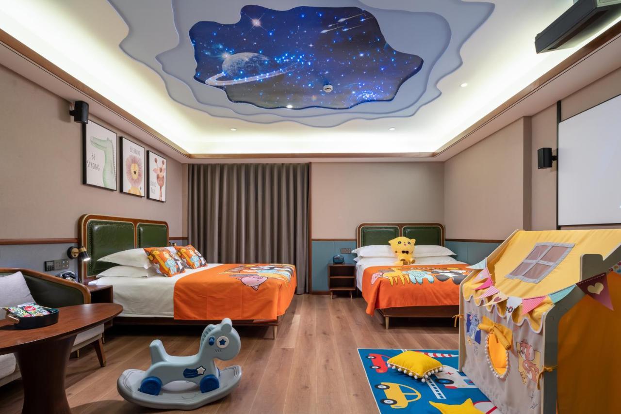 Nostalgia S Hotel Near Beijing Xidan Financial Street-Central Conservatory Of Music, Tian'Anmen Square, The Capital Museum, 10 Minutes Away From Beijing West Railway Station, Free Ice Cream, Coffee And Laundry Service Exterior photo